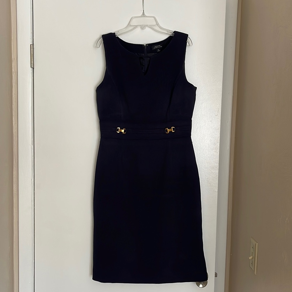 Navy blue Tahari by Arthur S Levine Women’s dress.